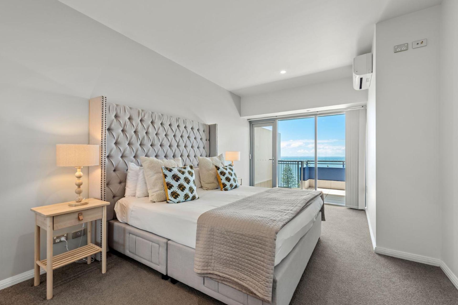 Proximity Waterfront Apartments Redcliffe Luaran gambar