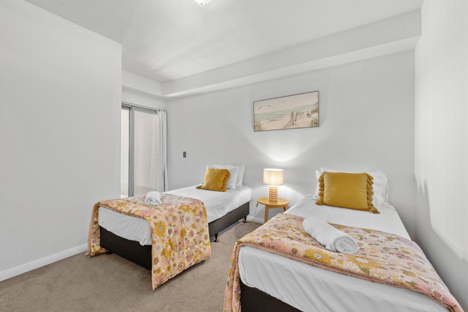 Proximity Waterfront Apartments Redcliffe Luaran gambar