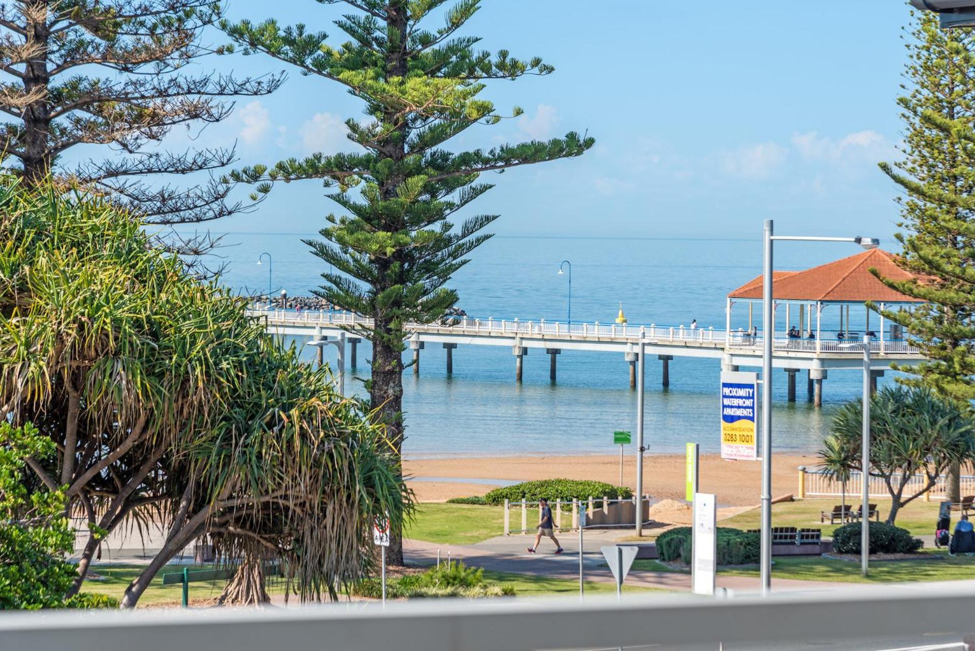 Proximity Waterfront Apartments Redcliffe Luaran gambar